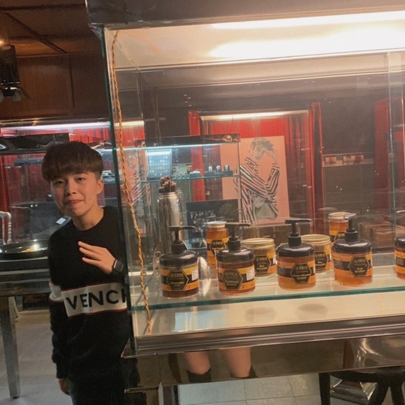 Meet your Posher, Dallas - Picture 1 of 3